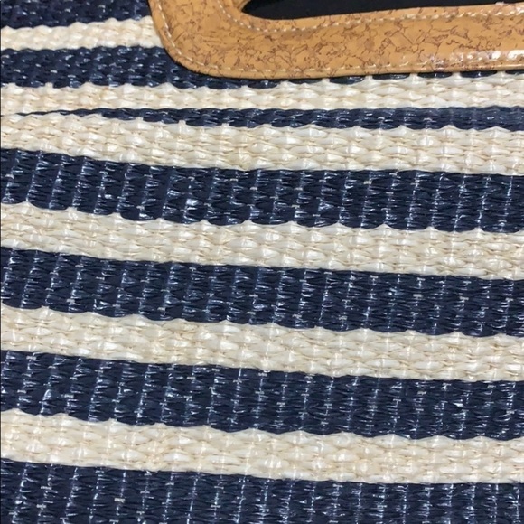 𝅺NINE West straw stripes purse - Picture 6 of 8
